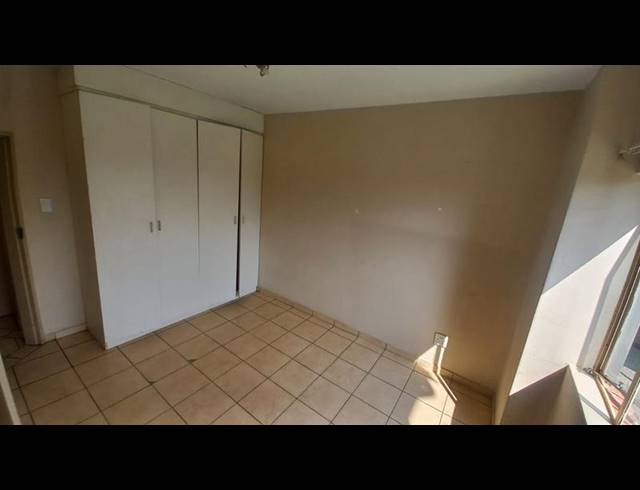 2 BEDROOM APARTMENT FOR SALE IN PRETORIA GARDENS
